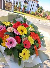 Букет цветов из:  Герберы #REPLACE_PRED# Новосиньково